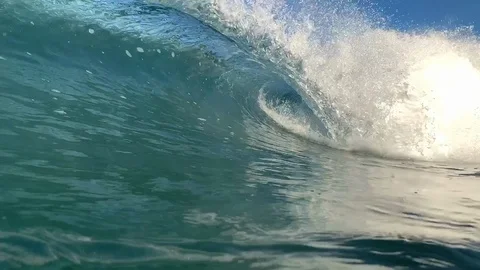 Slow Motion shot of a breaking wave. Video stock 122174993