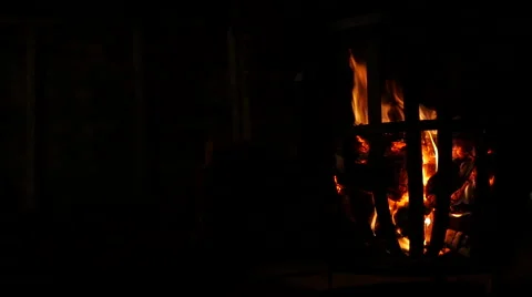 Slow motion shot of campfire on a sumer evening 스톡 동영상 42107474