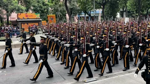 Slow motion shot of the corps of the exploration platoon of the mexican Vídeos de archivo 212061859