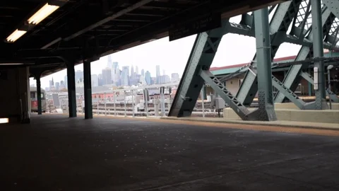 Slow motion shot of G training pulling into Smith and Ninth street station Stock-Footage 98631967