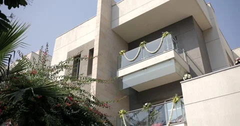 A Slow motion shot of an Indian Wedding home decoration Vídeos de archivo 329955729
