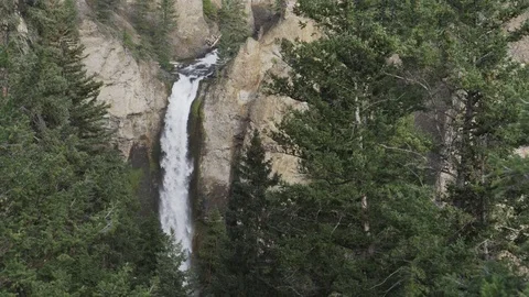 Slow motion shot of tower fall in yellowstone Video stock 83410476