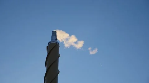 Slow motion - Single chimney pollution Video stock 42308523