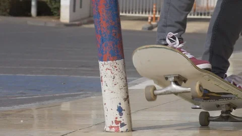 Slow motion skateboarding Stock Footage 86606908