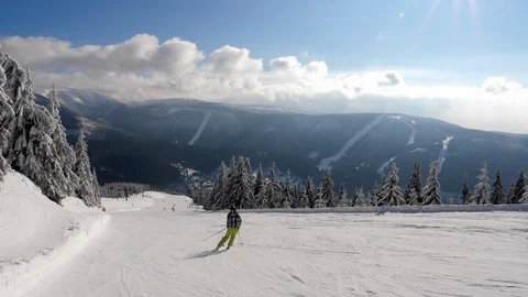 Slow motion skiing Stock Footage 86116408