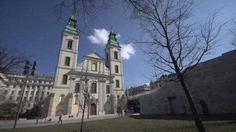 Slow Motion Slider Shot of Historic Church in Central Budapest Stock Footage 336064596