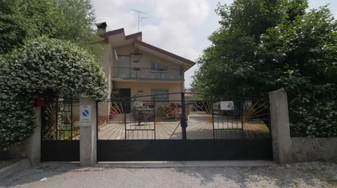 Slow motion of small town cameracar street view Video stock 51737800