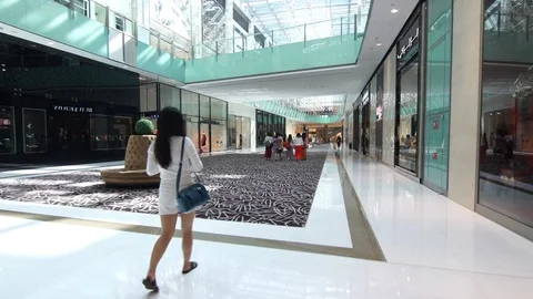 Slow motion smooth shot floating through a shopping mall Stock Footage 109174020