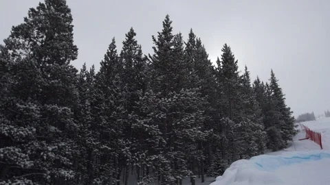 Slow Motion Snowboarding Downhill Vídeo Stock 105929976