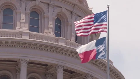 Slow Motion Texas Capitol Building Flags Vidéo 78167867