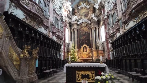 Slow Motion Tracking Shot of the Baroque Main Altar, Jesuit Church Brno Stock-Footage 328198071