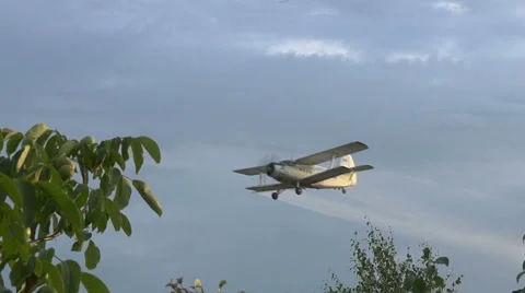 Slow motion on utility plane Vídeo Stock 40322973