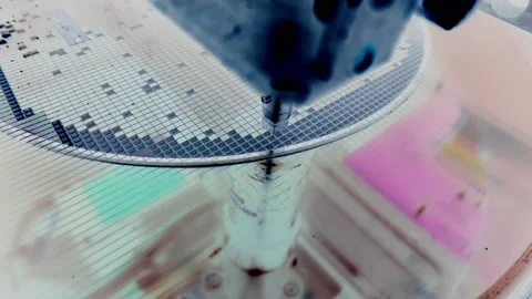 Slow motion video of Close up pick up silicon die in silicon wafer Stock Footage 152059213