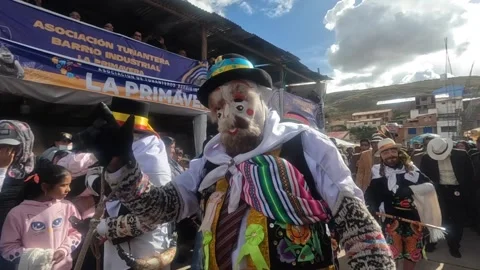Slow motion video of folkloric dancers dancing the "Tunantada" Stock Footage 231133620