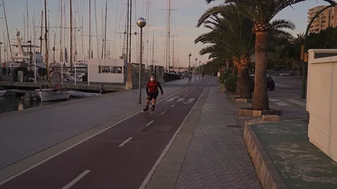 Slow motion video of a new normal situation: a man in Spain wearing a protect Video stock 129616162