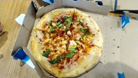 Slow motion video of Pizza and sauces. Video stock 294771301
