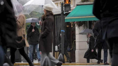 Slow motion walking in rainy Buenos Aires, Microcentro Porteño business district Stock Footage 310182811