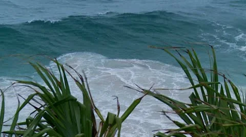 Slow Motion Wave Break Stockbeeldmateriaal 10593655