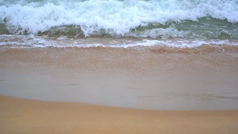 Slow motion wave sea on sand beach and beautiful nature summer 库存影片 114696524