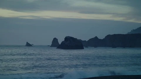 Slow Motion Waves on Beach 스톡 동영상 85448945