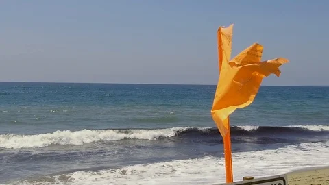 Slow motion waves on a sunny summer day in Santa Monica Stock-Footage 94240132