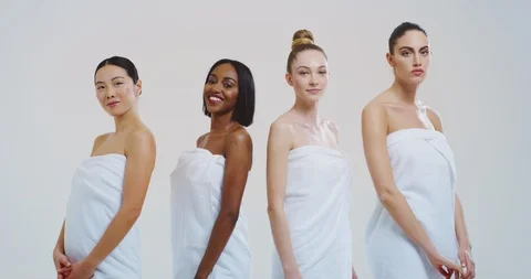 Slow motion of women of different ethnicities with perfect body are having fun. Stock Footage 114688099