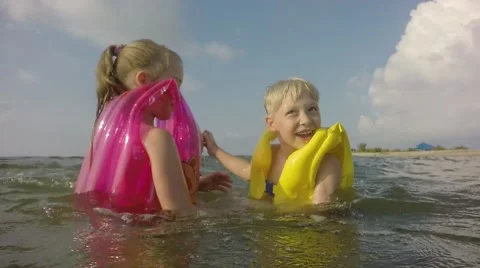 Slow motion. Young children having fun. Stock-Footage 64751932