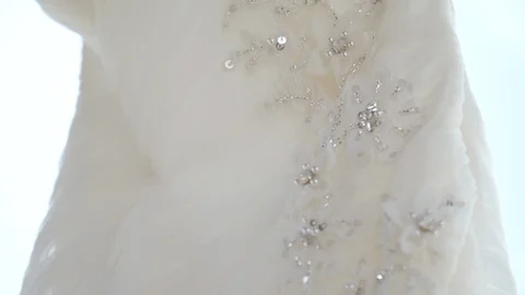 Slow move down over detail of wedding dress Stock-Footage 112140553
