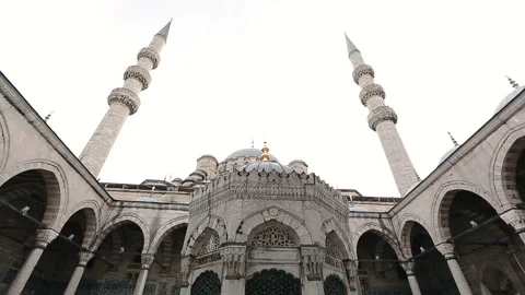 Slow movement in the courtyard of the mosque Stock Footage 100288085