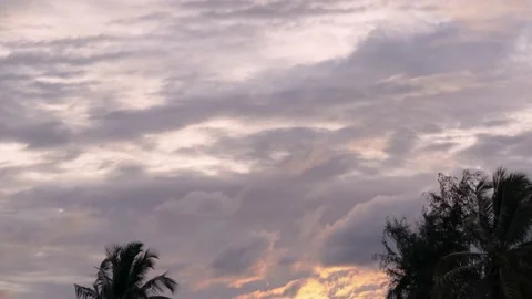 Slow moving clouds on a windy monsoon day 動画素材 132484053