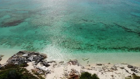 Slow-Moving Overlook of Ocean, Malcolm Beach, Turks and Caicos, 4K Stock Footage 121014611
