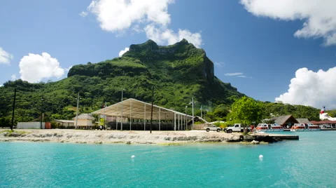 Slow pan of the Bora Bora harbour, French Polynesia Stock Footage 65712670