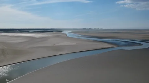 Slow pan over river delta Stock Footage 122466452