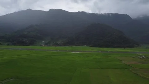 SLOW PANORAMIC VIEW POKHARA Stock Footage 314853011
