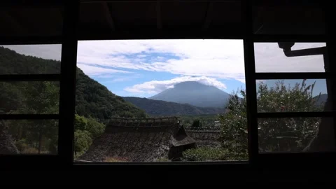Slow Push Toward Mt. Fuji View Through Open Window Of Traditional Japanese Home Stockbeeldmateriaal 328130074