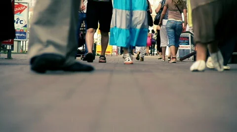 Slow steps Stock-Footage 769172