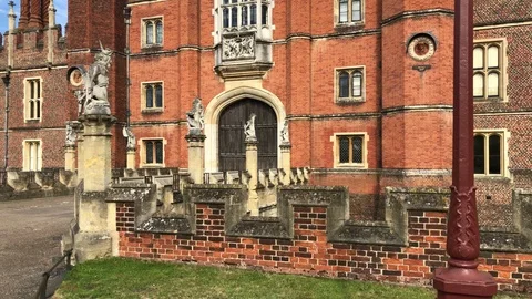 Slow walk around the front of Hampton Court Palace Stock Footage 110892864