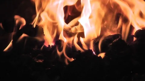 Slow zoom in to small blacksmith’s forge in use Video stock 87685561