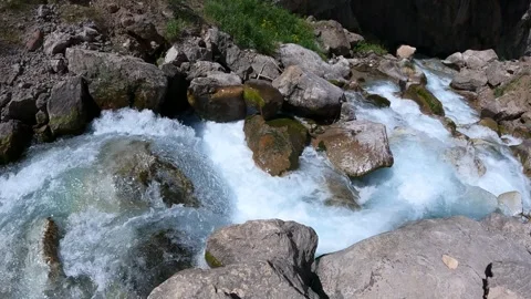 Slowed down water and rocks Stock Footage 201882622