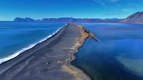Slowly Advancing Along Hvalnes Beach Coastline in Iceland Video stock 342268486