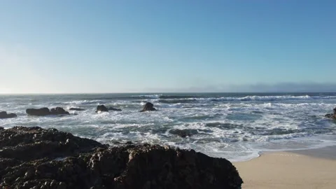 Slowly gliding into waves Stock-Footage 165537959