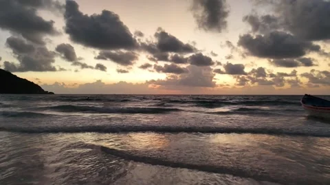 Slowmotion beach fly Stockbeeldmateriaal 318992463