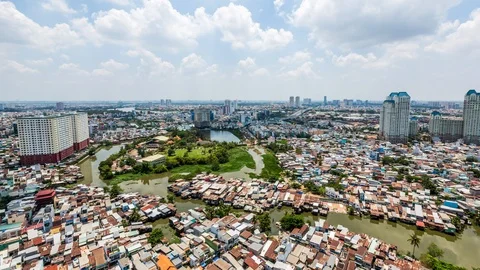 Slums within Ho Chi Minh City, Vietnam time lapse 動画素材 116879063