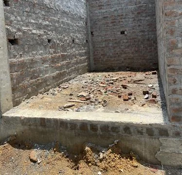 A small 4 side wall for constructing a shop 스톡 사진