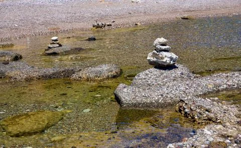 Small abstract pyramid from a cobble-stone Foto stock