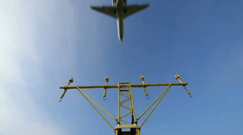 Small airplane fly over 11014 Vidéo 26657245
