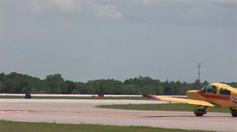 Small airplane Video stock 7136554