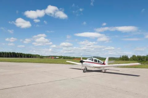 Small airplane taking off Foto stock