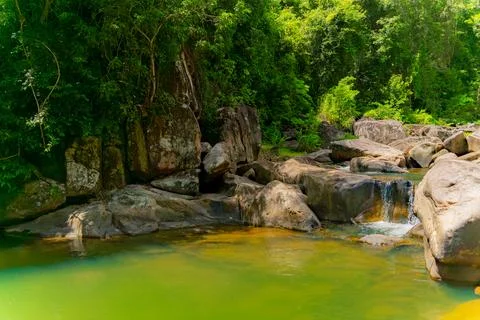 Small alpine lakes. Фото