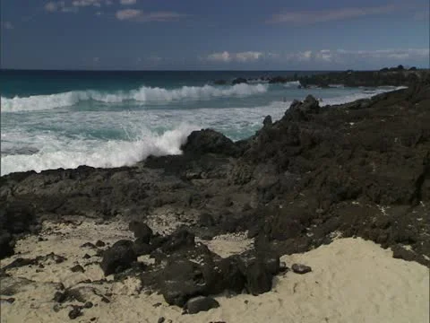 Small Bay with Swimmers Video stock 22244808